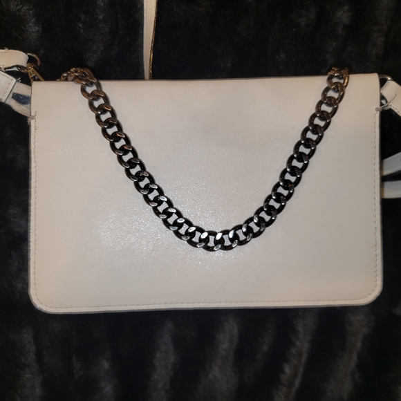 Victoria Secret Small Purse - Picture 3 of 5